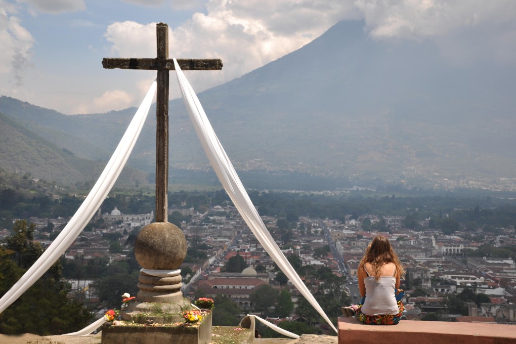 The view from Cerro de la Cruz (‘hill of the cross’), in Antigua, Guatemala. Photo: Alamy