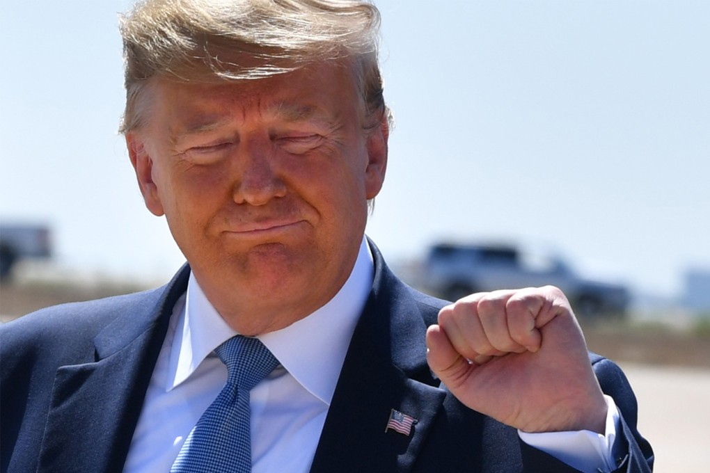 US President Donald Trump gestures after landing at San Diego for a fundraiser and border visit on September 18. Photo: AFP