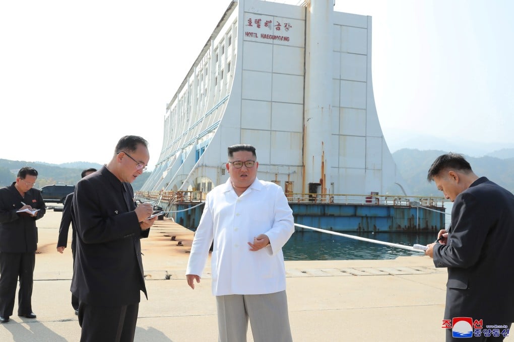 North Korean leader Kim Jong-un inspects the Mount Kumgang tourist resort. Photo: Reuters