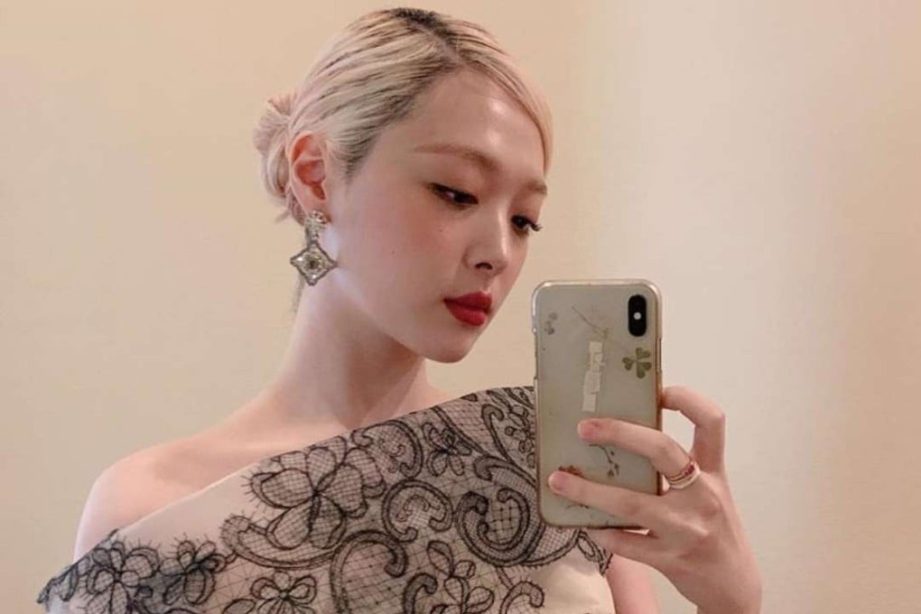 Rossiyalik taniqli shaxslarning jinsiy belgilari reytingi Ikki marta kirish gif