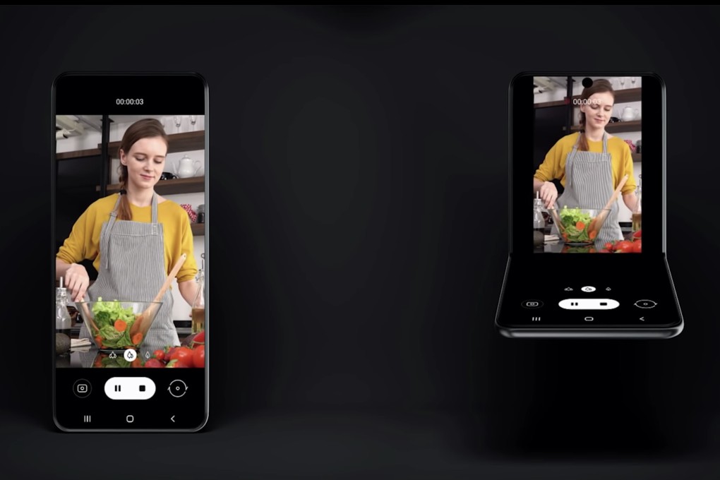 Samsung Electronics shows off its next-generation Galaxy Fold design – a mini-clamshell smartphone that folds in from top to bottom, rather than the sides – at an event in San Jose, California, on October 29. Photo: Handout