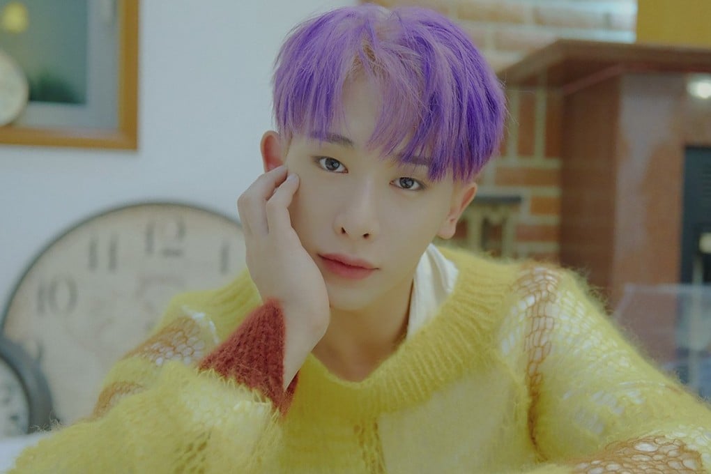 Monsta X star Wonho has left the K-pop boy band after allegations of drug taking and bad debt.