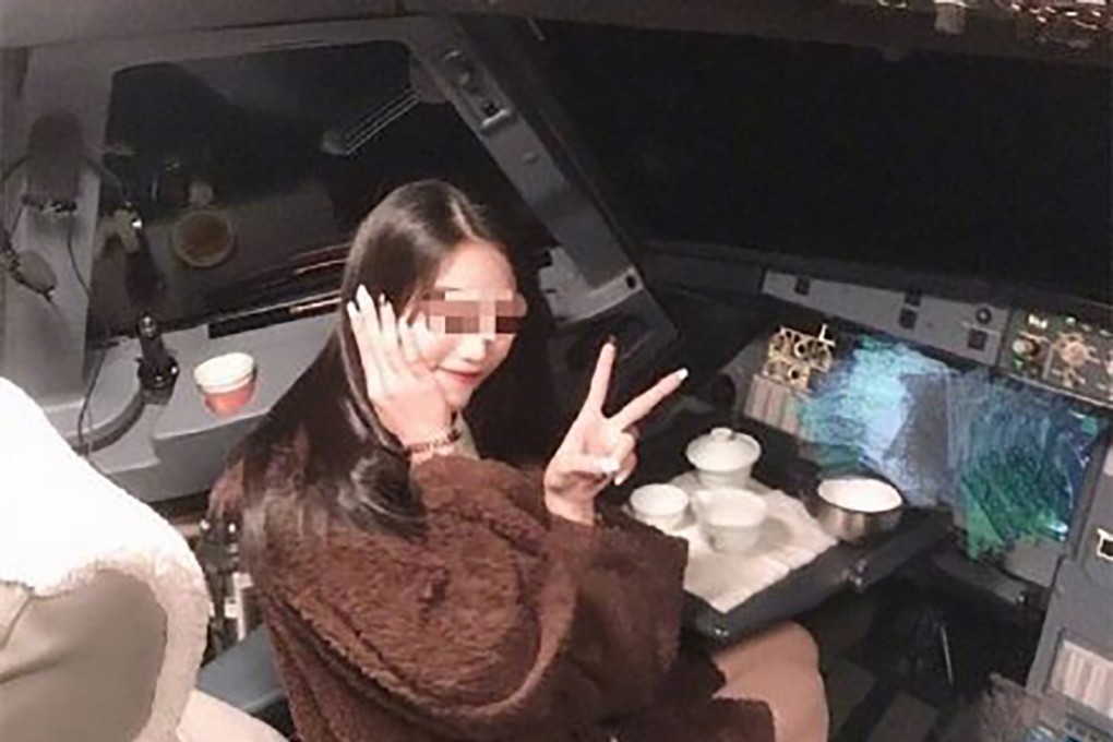 The picture of the student sitting in the pilot’s seat prompted an outcry when it resurfaced on social media this week. Photo:Weibo