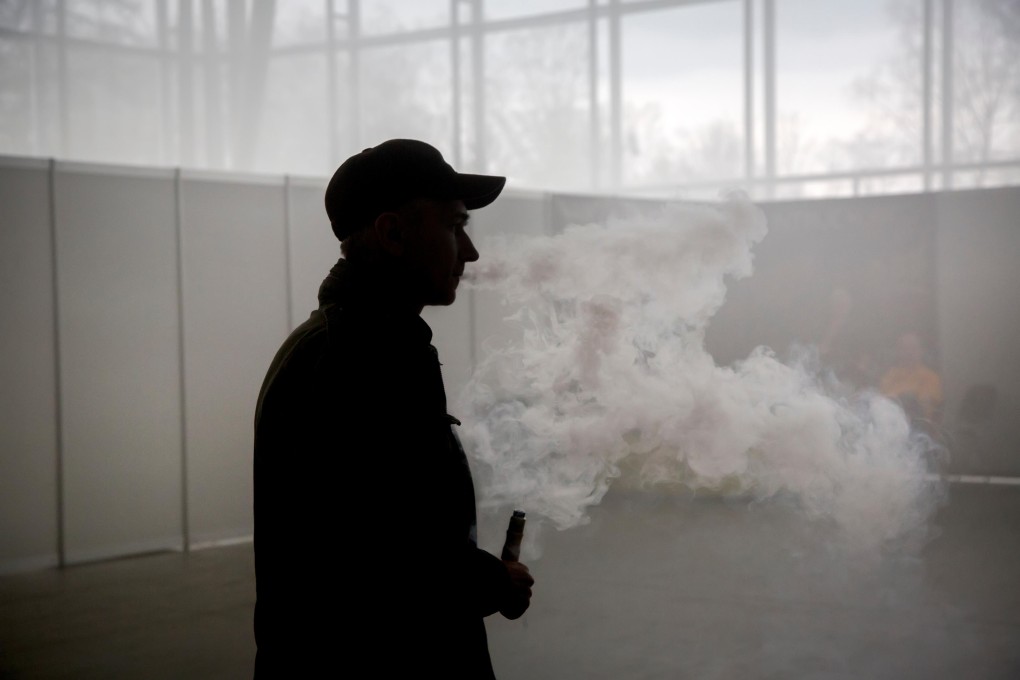 After a number of deaths linked to vaping, a recent study says the use of e-cigarettes can damage the cardiovascular system. Photo: Alamy