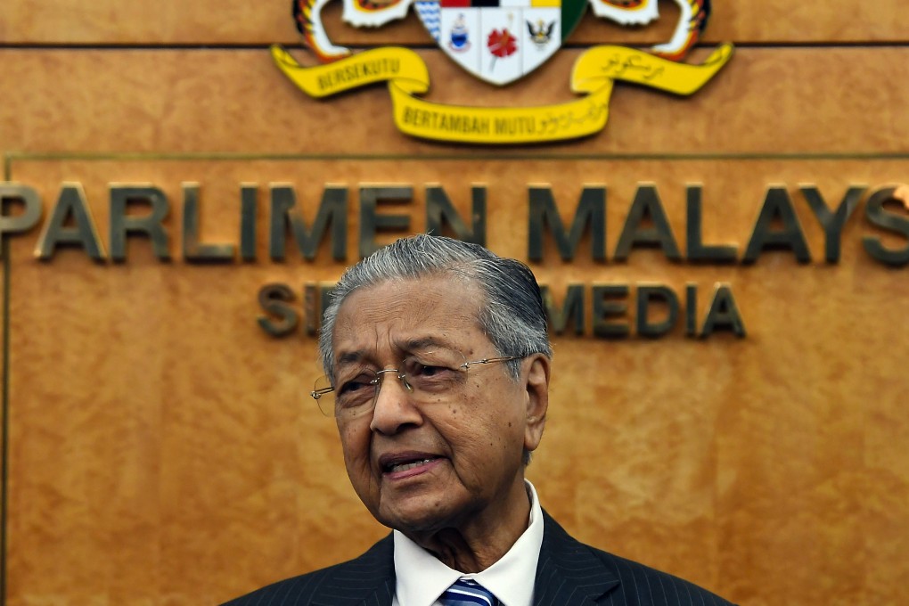 Malaysian Prime Minister Mahathir Mohamad speaks at a press conference after attending a parliament session in Kuala Lumpur on October 7. Photo: Nur Ain Shafinas/BERNAMA/dpa