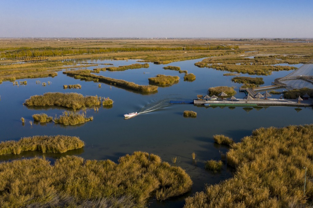 China’s scenic northwest Ningxia Hui autonomous region has been hit with a new pollution scandal, five years after a crackdown on companies which dumped wastewater at the edge of the Tengger desert. Photo: Xinhua