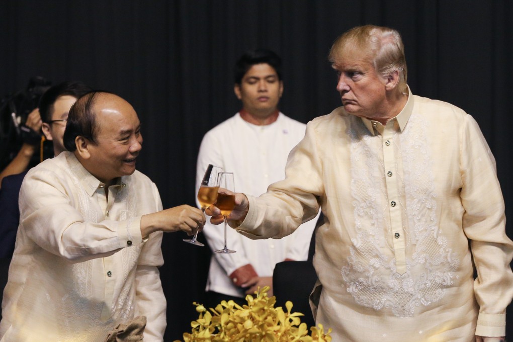 US President Donald Trump and Vietnam’s Prime Minister Nguyen Xuan Phuc during a special gala celebration dinner for the Association of Southeast Asian Nations (Asean), in Manila in November 2017. Photo: AFP