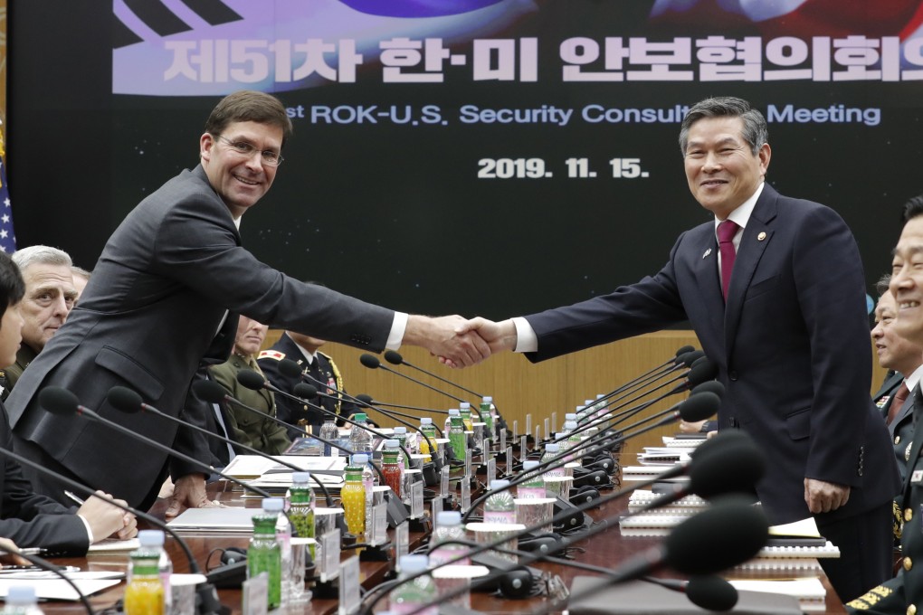 US Defense Secretary Mark Esper and South Korean Defence Minister Jeong Kyeong-doo in Seoul on November 15. Photo: AP