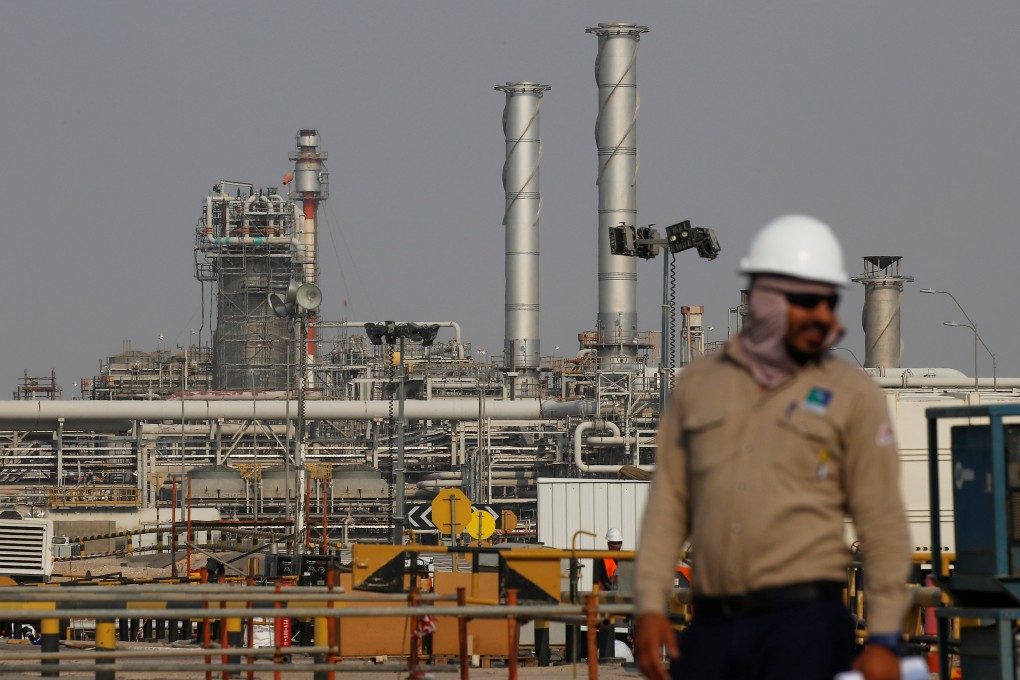 An employee looks on at Saudi Aramco oil facility in Abqaiq, Saudi Arabia, on October 12, 2019. Photo: Reuters