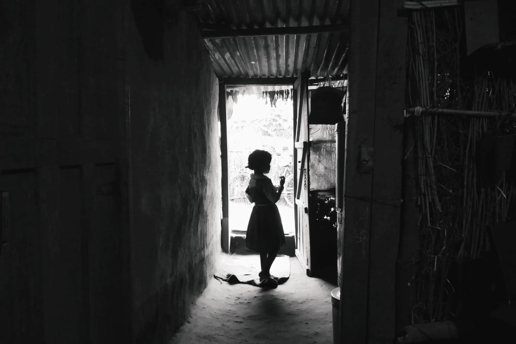 Manisha Uke’s daughter, Janhavi, plays at home. Photo: Kunal Purohit