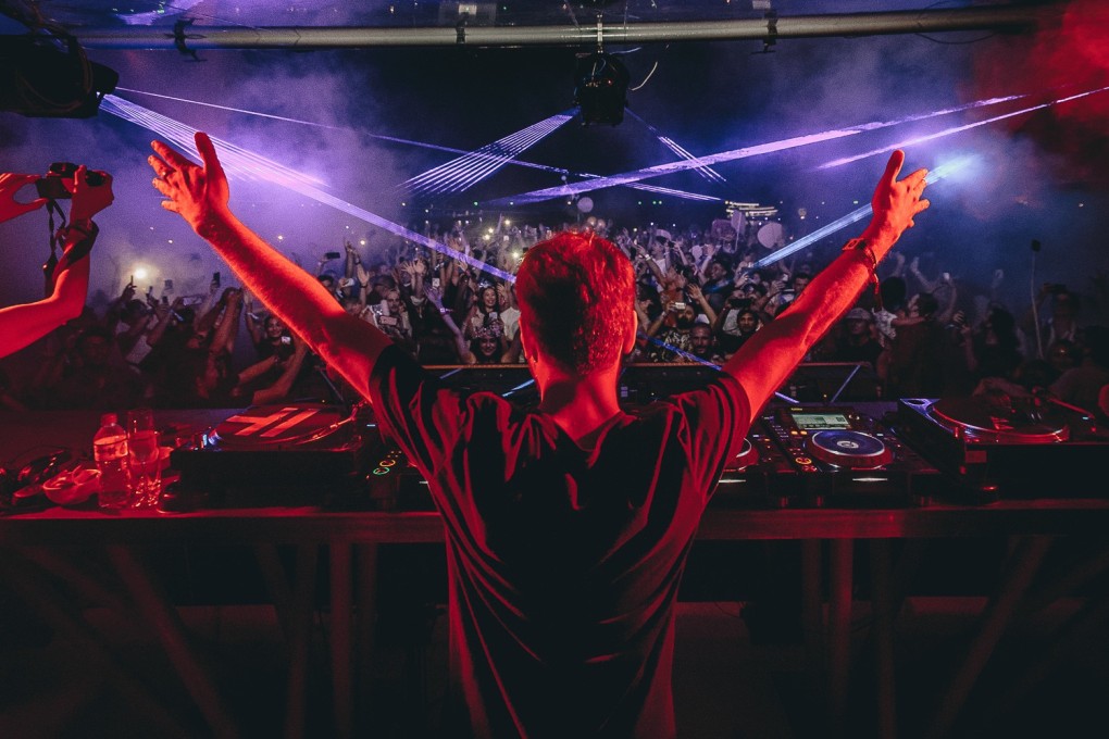 A typical scene from Epizode 2018. This year the electronic music festival will take place at Sunset Sanato Beach Club on Phu Quoc island in Vietnam from December 27 to January 7. Photo: Dmitry Chuntul