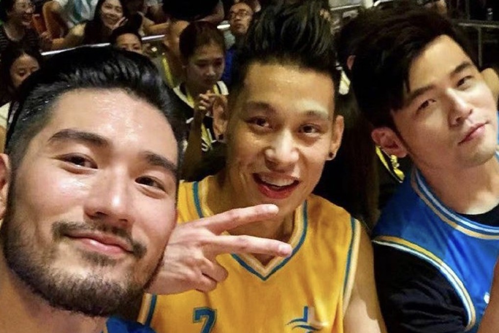 Jeremy Lin (centre) at his celebrity charity game with Godfrey Gao (left) and Jay Chou (right).