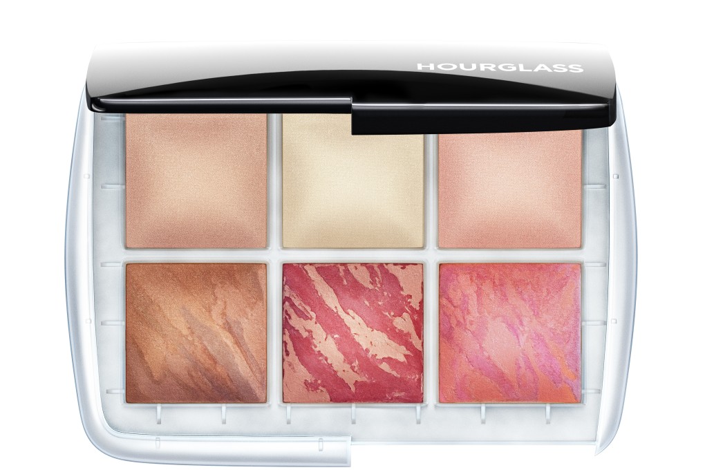 The Hourglass Ambient Lighting Edit – Ghost palette is one of many limited edition or holiday beauty sets that make-up and skincare lovers should keep an eye on for the festive season.