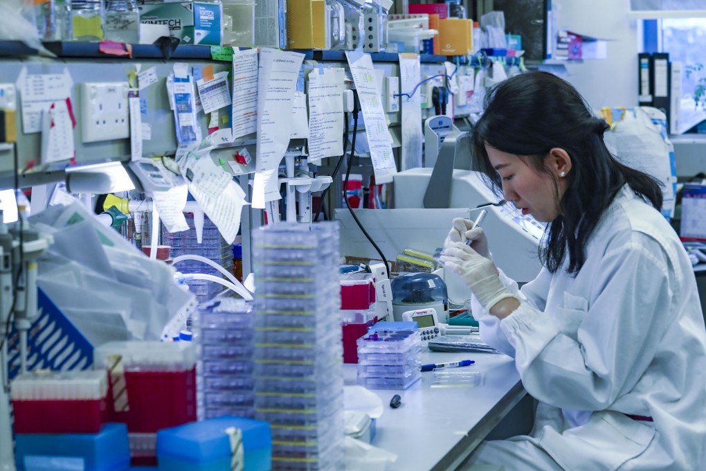 A researcher at work in a lab at the HKU Faculty of Medicine in Pok Fu Lam. To train top-notch medical professionals, universities need state-of-the-art laboratories, operation rooms and surgical equipment. Photo: Nora Tam
