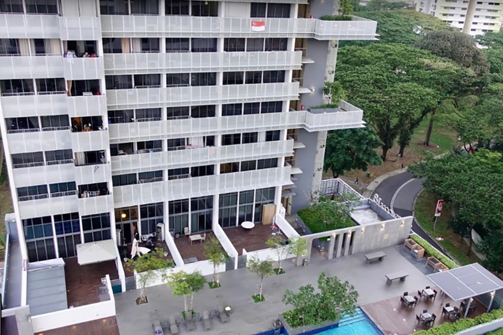 Andrew Gosling allegedly threw the wine bottle from the seventh floor of the Spottiswoode 18 condominium. Photo: Google