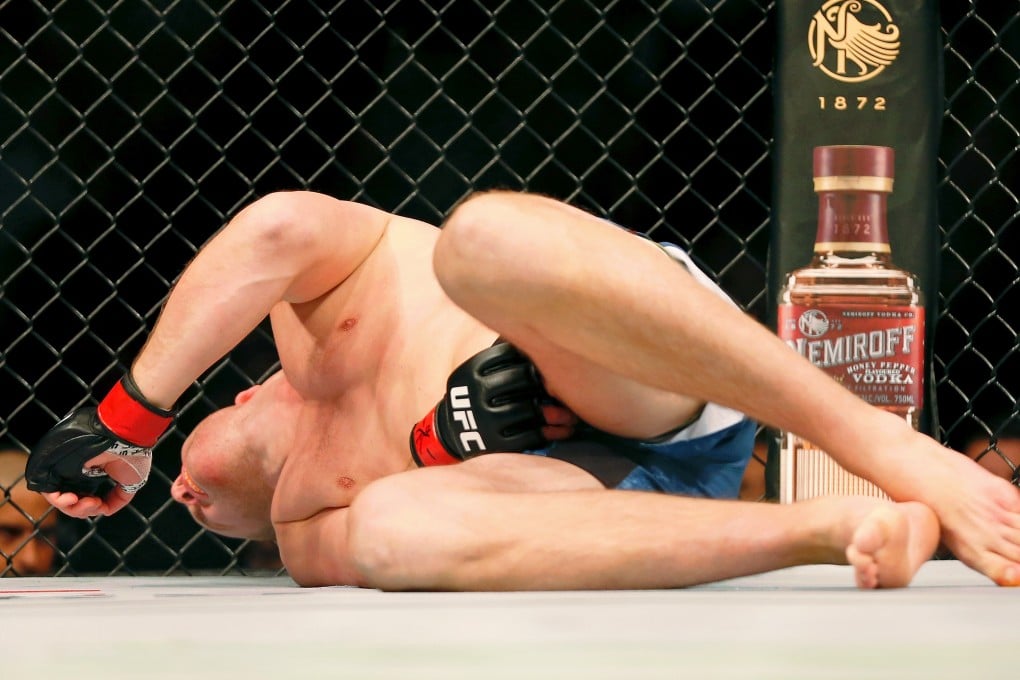 Stefan Struve reacts after taking a low kick by Ben Rothwell during UFC Fight Night at Capital One Arena. Photos: USA TODAY Sports