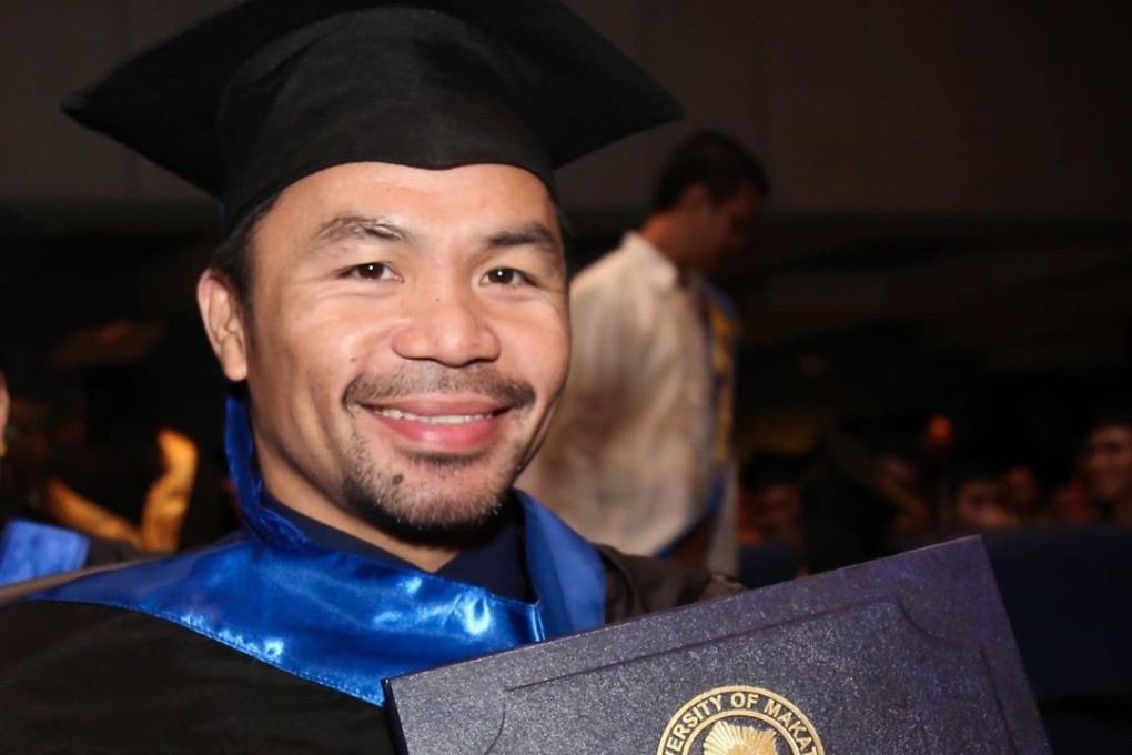 Manny Pacquiao with his university degree in political science. Photo: Instagram