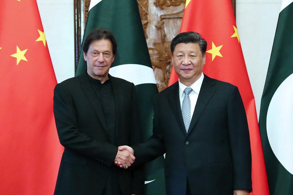 Pakistani Prime Minister Imran Khan meets Chinese President Xi Jinping at the Diaoyutai State Guesthouse in Beijing on October 9. Photo: Xinhua