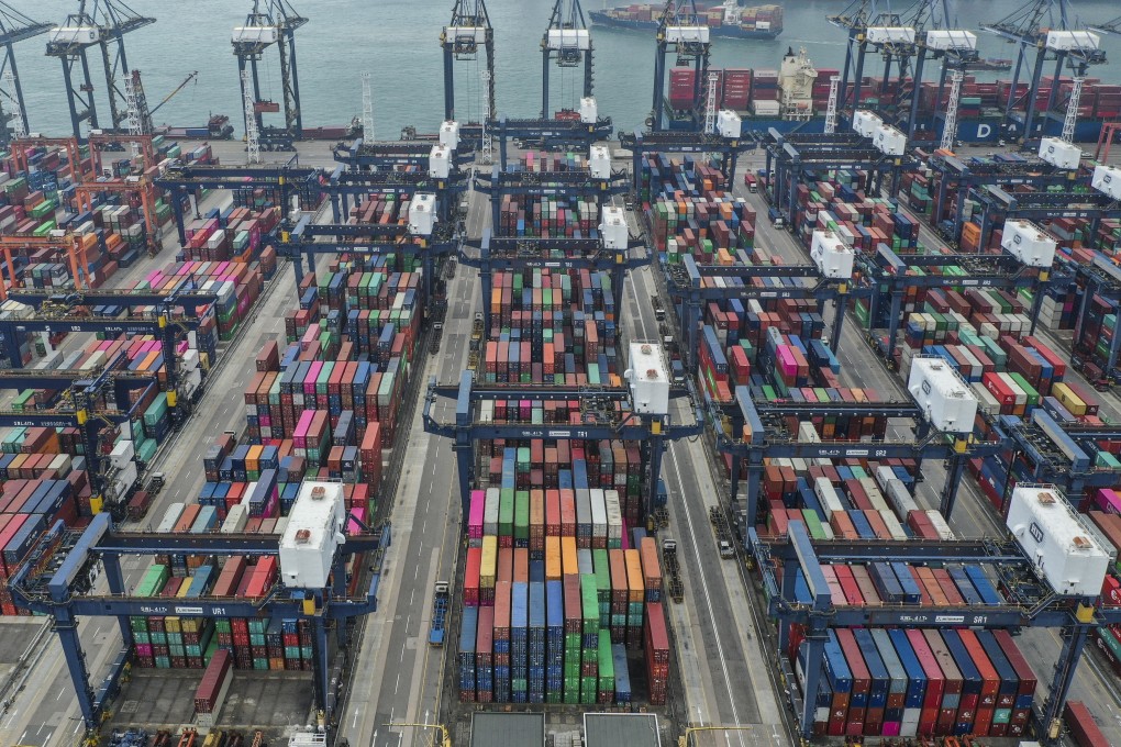 Hong Kong companies have been urged to seek alternative manufacturing bases. Photo: Roy Issa