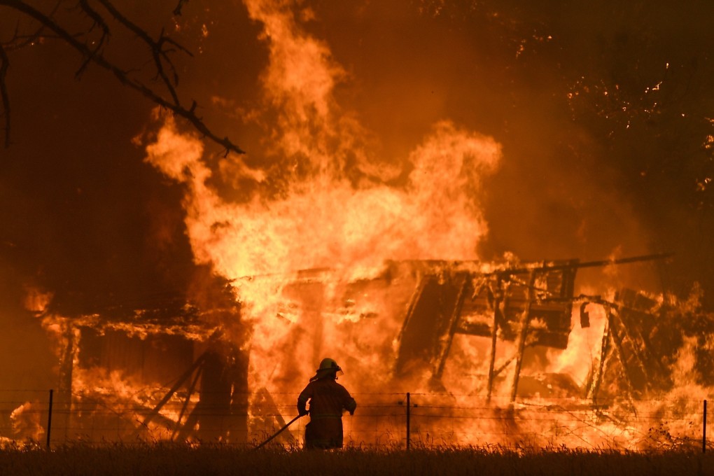 NSW Rural Fire Service crews fight the ‘Gospers Mountain Fire’ in the Blue Mountains, west of Sydney. Photo: EPA