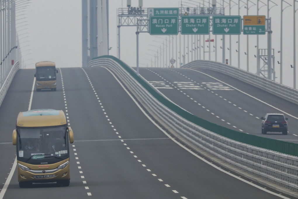 A Hongkonger was said to have been detained at a special checkpoint on an artificial island of the Hong Kong-Zhuhai-Macau Bridge within mainland waters. The arrangement was announced by Zhuhai public security bureau but not publicised by Hong Kong authorities. Photo: Nora Tam