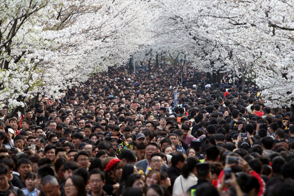 Jiangsu province’s claim that just 17 out of 80 million people are in poverty has triggered intense debate online. Photo: Reuters