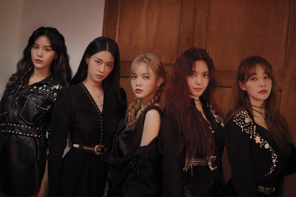 AOA showed a more mature image in reality TV show Queendom. Feminism is on the rise in South Korea.