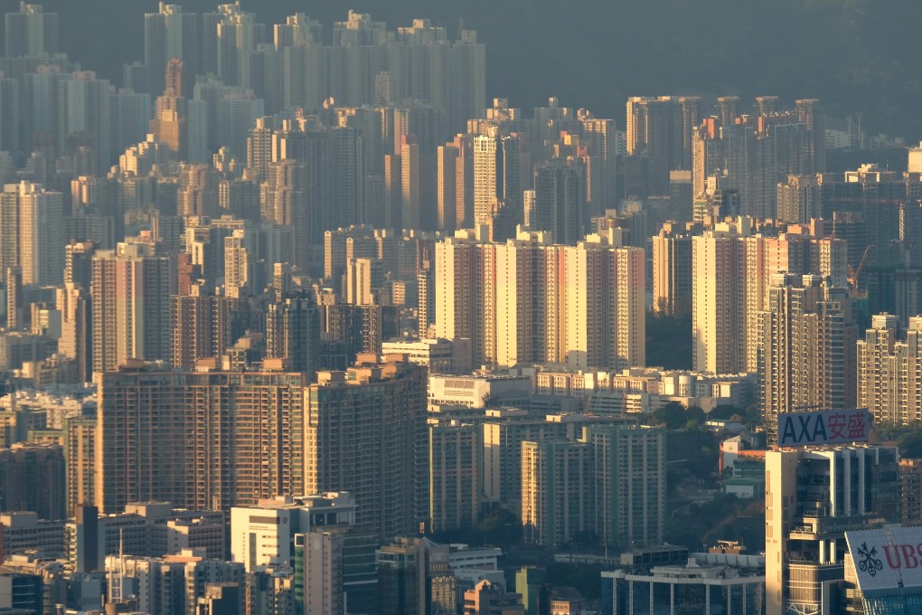 Property analysts differ on their views regarding the direction of Hong Kong’s home prices this year. Photo: Fung Chang
