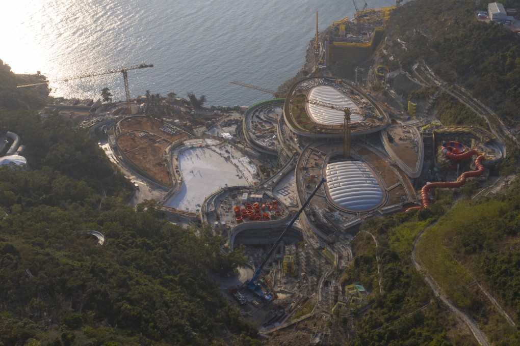 Ocean Park occupies a site of 91.5 hectares compared to Tai Koo Shing’s 21.5 hectares. That means we could have three housing developments of a comparable size, providing 40,000 decent apartments and still have 30 hectares left over for green space. Photo: Martin Chan