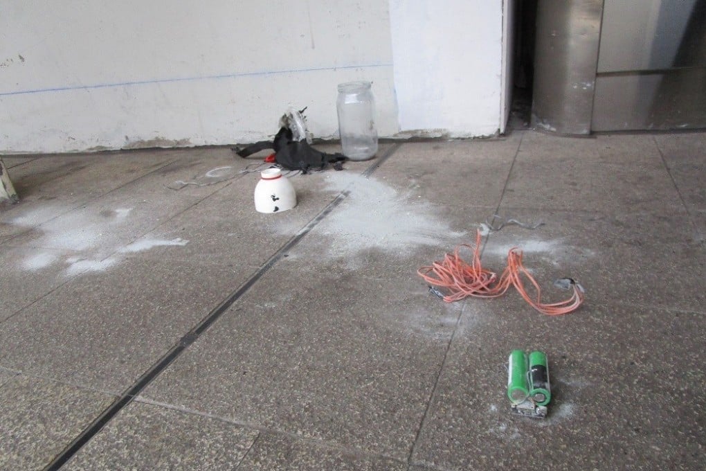 Police were called to Lo Wu station after an employee spotted wires in a bag. Photo: Handout