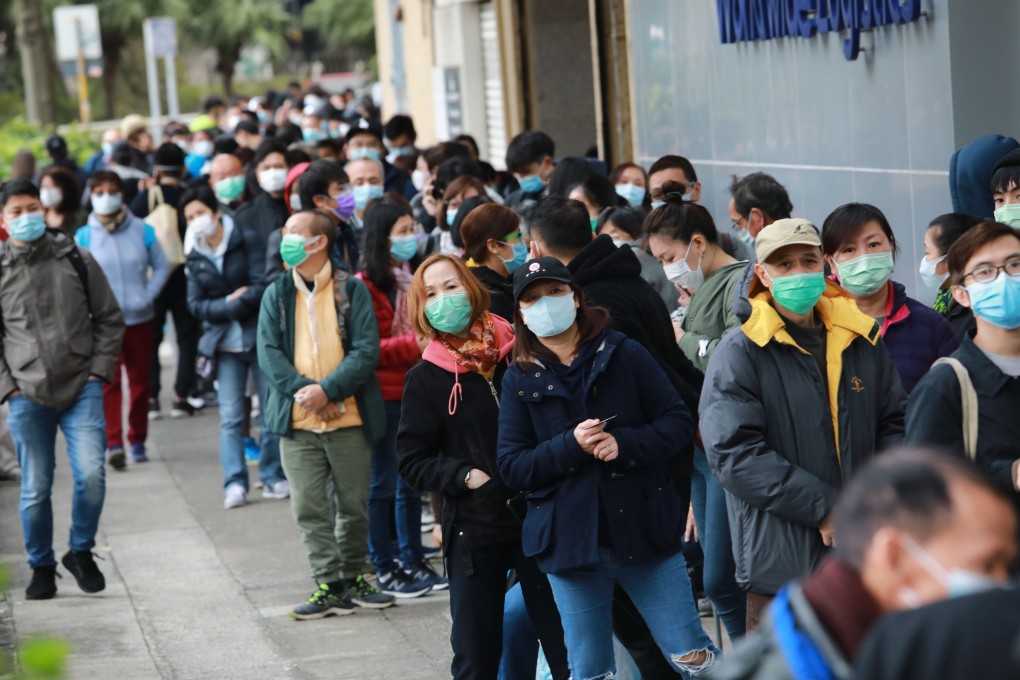 Hongkongers queued to get hold of masks to protect themselves from coronavirus. Photo: May Tse