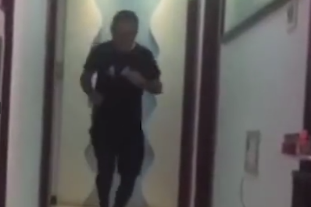 One of Cheng Yanchun 12,500 laps, as he runs 100km indoors to avoid the coronavirus. Photo: Weibo