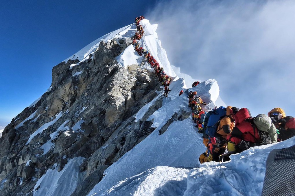 A photo of a traffic jam on Everest went viral and has sparked change in the way the Nepalese government plans to manage the mountain. Photo: AFP/@Nimsdai Project Possible