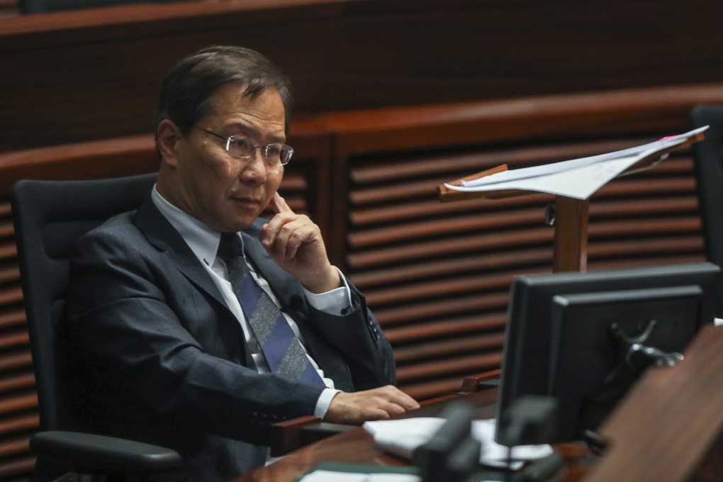 Lawmaker Kwok Ka-ki, citing news reports, claimed police had stockpiled 640,000 surgical masks and 13,000 N95 respirators, and planned to buy 64,000 more masks in the next two months. Photo: Xiaomei Chen