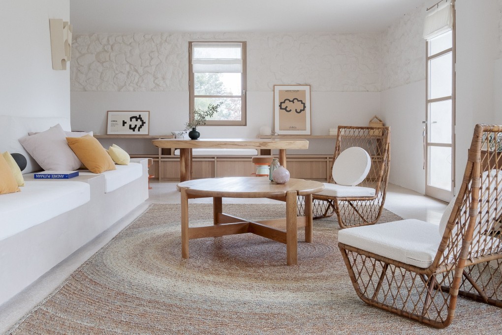 The Bee House, in Provence, France, designed by architect Timothee Mercier. Photography: Simone Bossi