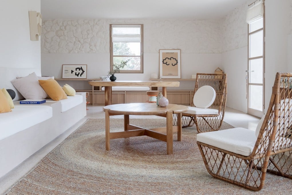 The Bee House, in Provence, France, designed by architect Timothee Mercier. Photography: Simone Bossi