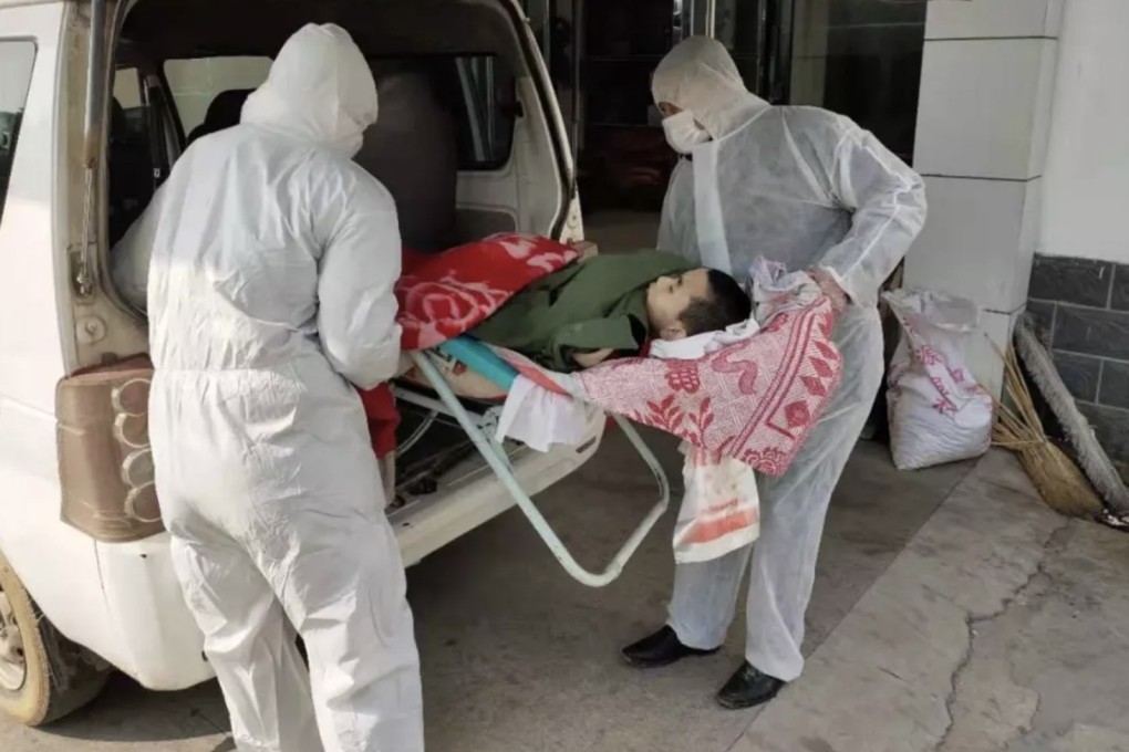 Yan Cheng was left in the care of village cadres and doctors while his father was quarantined with the virus, according to an investigation. Photo: Weixin