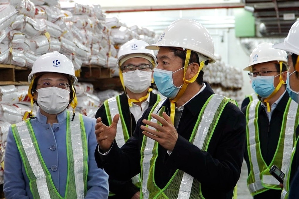 Luo Huining, director of the central government’s liaison office in Hong Kong, visits a China Merchants Group warehouse. Photo: Handout