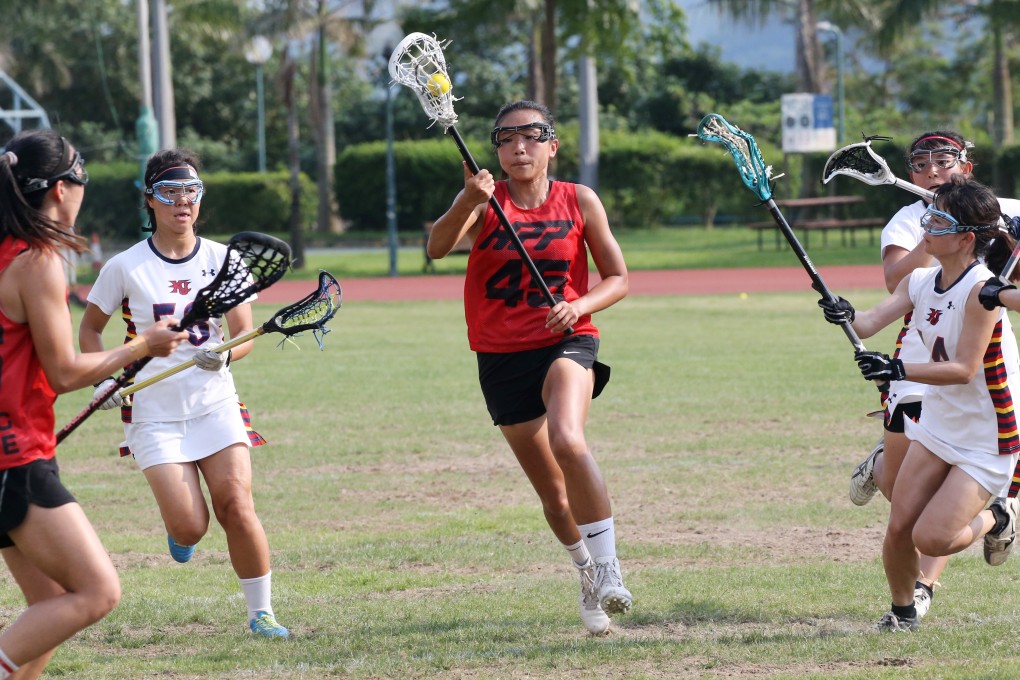 Hong Kong’s Hui Ka-hei (centre) goes on the attack against Keio University during the 2019 Hong Kong Open women’s final. Photo: Felix Wong