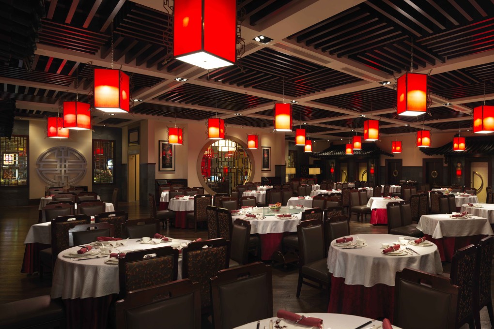 Dynasty 8 features a traditional yet elegant decor, and there are eight private rooms representing various dynasties. Photos: handouts