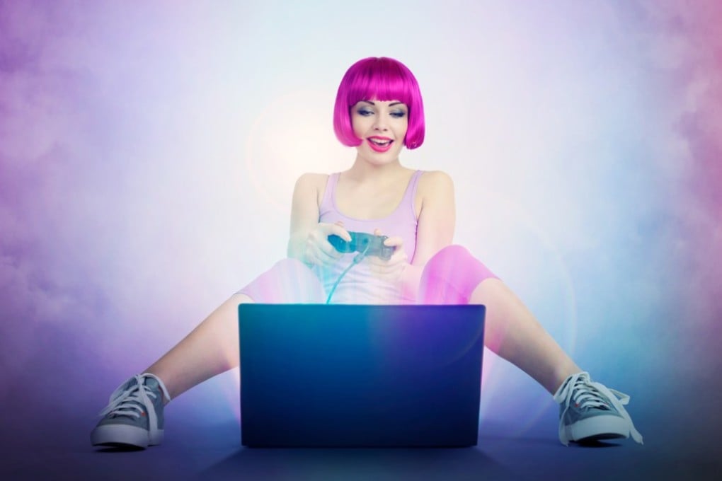 E-girls are a counter-trend to Instagram influencers. They are often seen on the TikTok video app and sport, bright dyed hair, piercings and heavy eye make-up. Photo: Shutterstock
