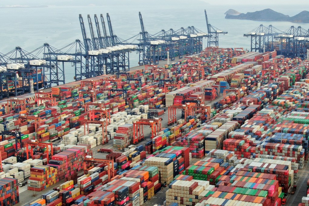The value of China’s exports for January and February fell 17.2 per cent from the equivalent period of 2019 to US$292.45 billion. Photo: Martin Chan