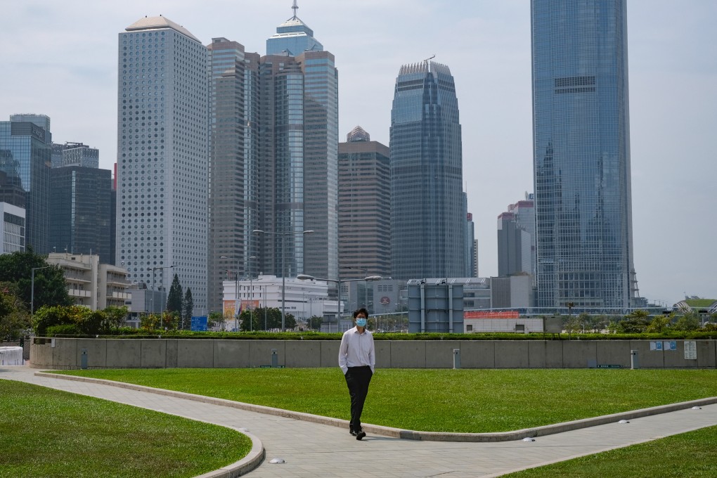 A man wearing a face mask takes his lunch break in Central district. Photo: Reuters