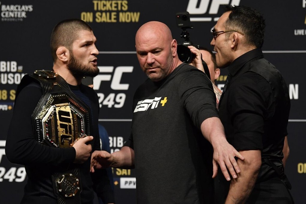 Dana White separates Khabib Nurmagomedov (left) and Tony Ferguson during the UFC 249 press conference. Photo: Jeff Bottari/Zuffa LLC