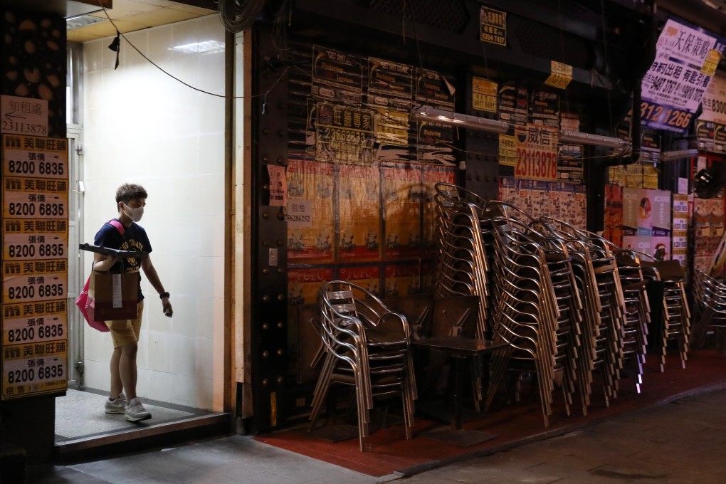 Bars have closed down in the Hong Kong nightlife hub of Lan Kwai Fong. Photo: Nora Tam