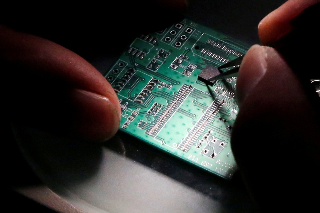 US officials have plans to stop Chinese companies buying optical materials, radar equipment, semiconductors and other high-tech American products. Photo: Reuters