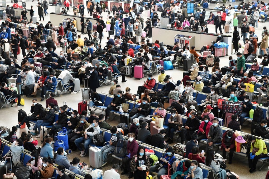 An estimated 55,000 people left Wuhan by train on Wednesday. Photo: Reuters