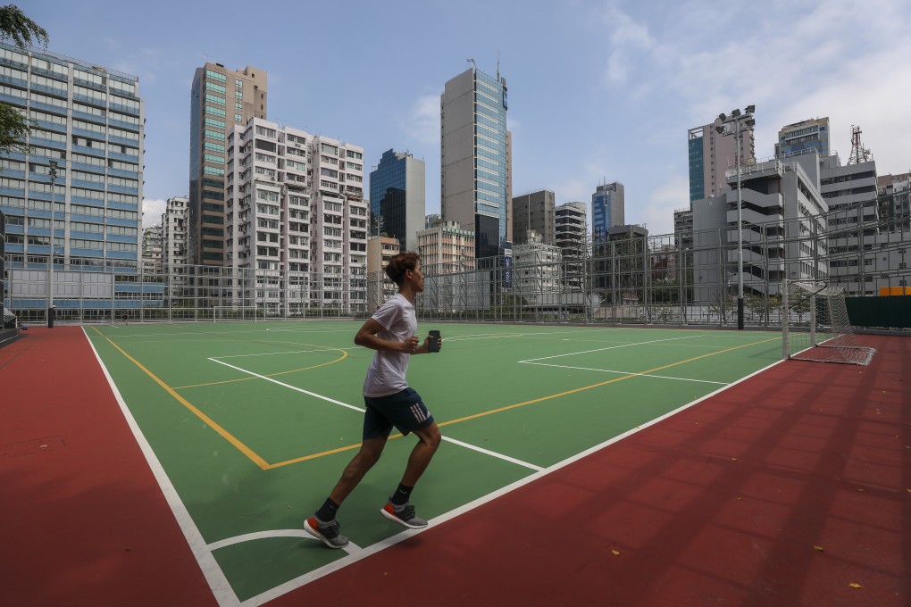 Achilles injuries are common among runners but there are a number of easy remedies. Photo: Xiaomei Chen