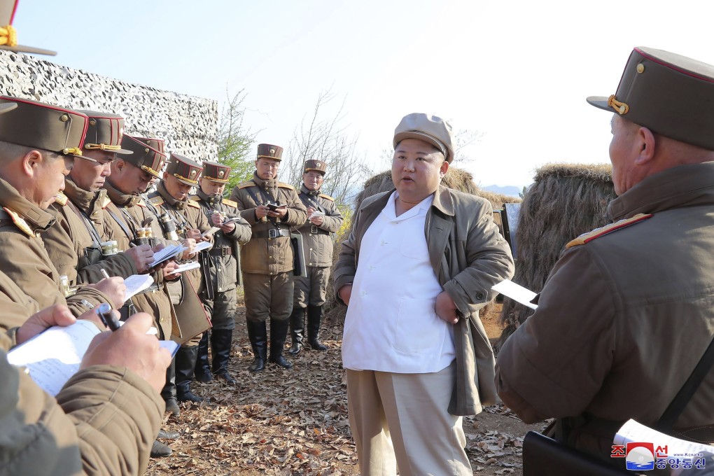 North Korean leader Kim Jong-un supervises a mortar firing drill in North Korea in a photo released on April 10, 2020. Photo: KCNA/Korea News Service via AP
