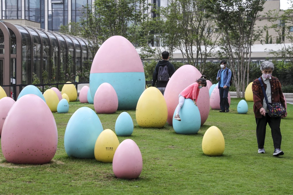 Fewer people visited the K11 Musea in Tsim Sha Tsui on Saturday compared with Friday. Photo: Edmond So